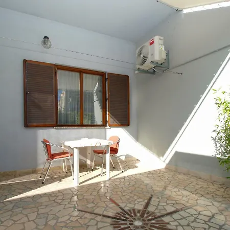 아파트 Boris 1965