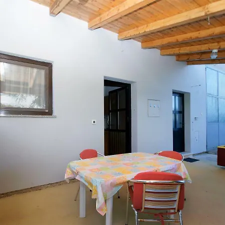 Boris 1965 Daire Pula