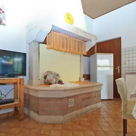 Апартаменти Boris 1965 Пула